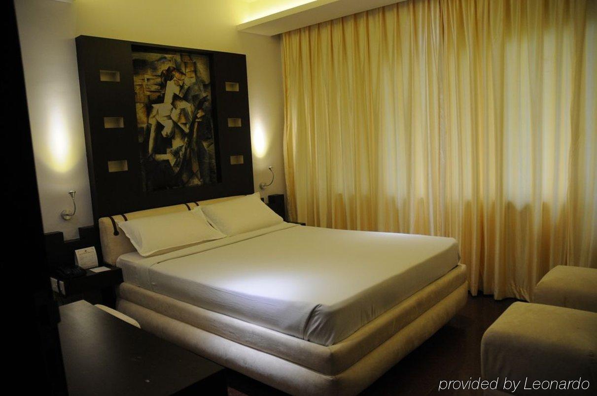 Hotel Gokulam Park Dauhá Pokoj fotografie