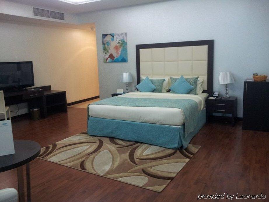 Hotel Gokulam Park Dauhá Pokoj fotografie